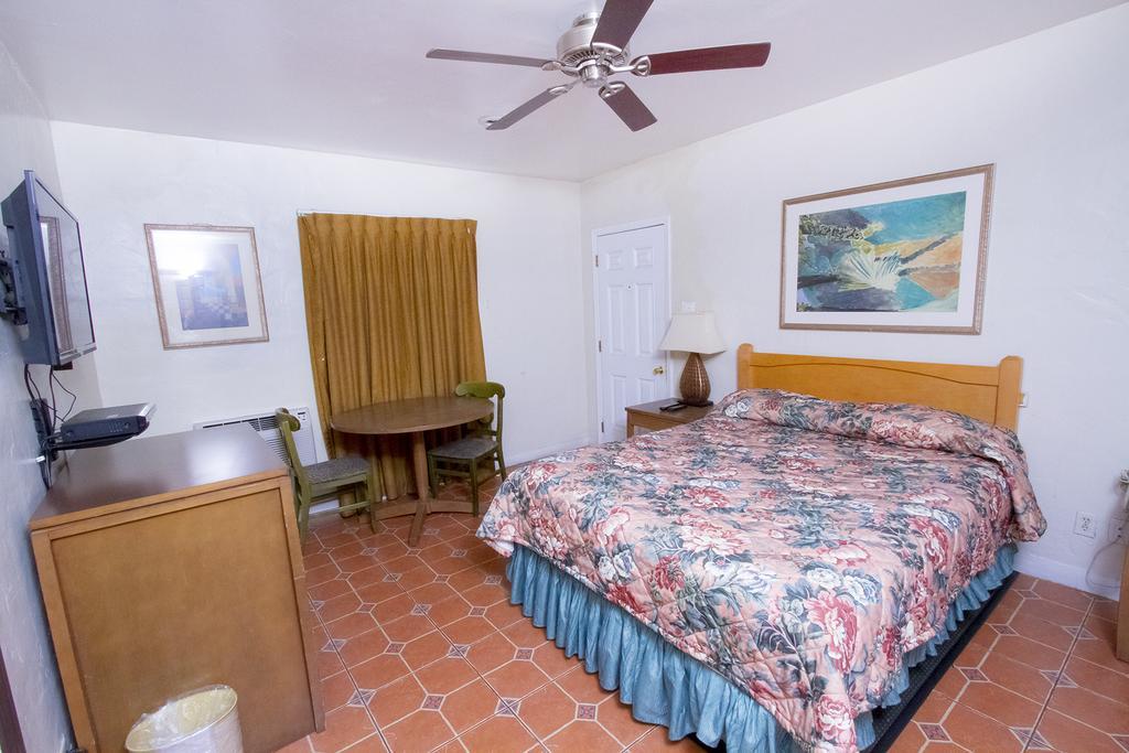 Mission Bell Motel ベンチュラ エクステリア 写真
